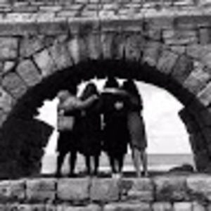 Meet your Posher, Gitty